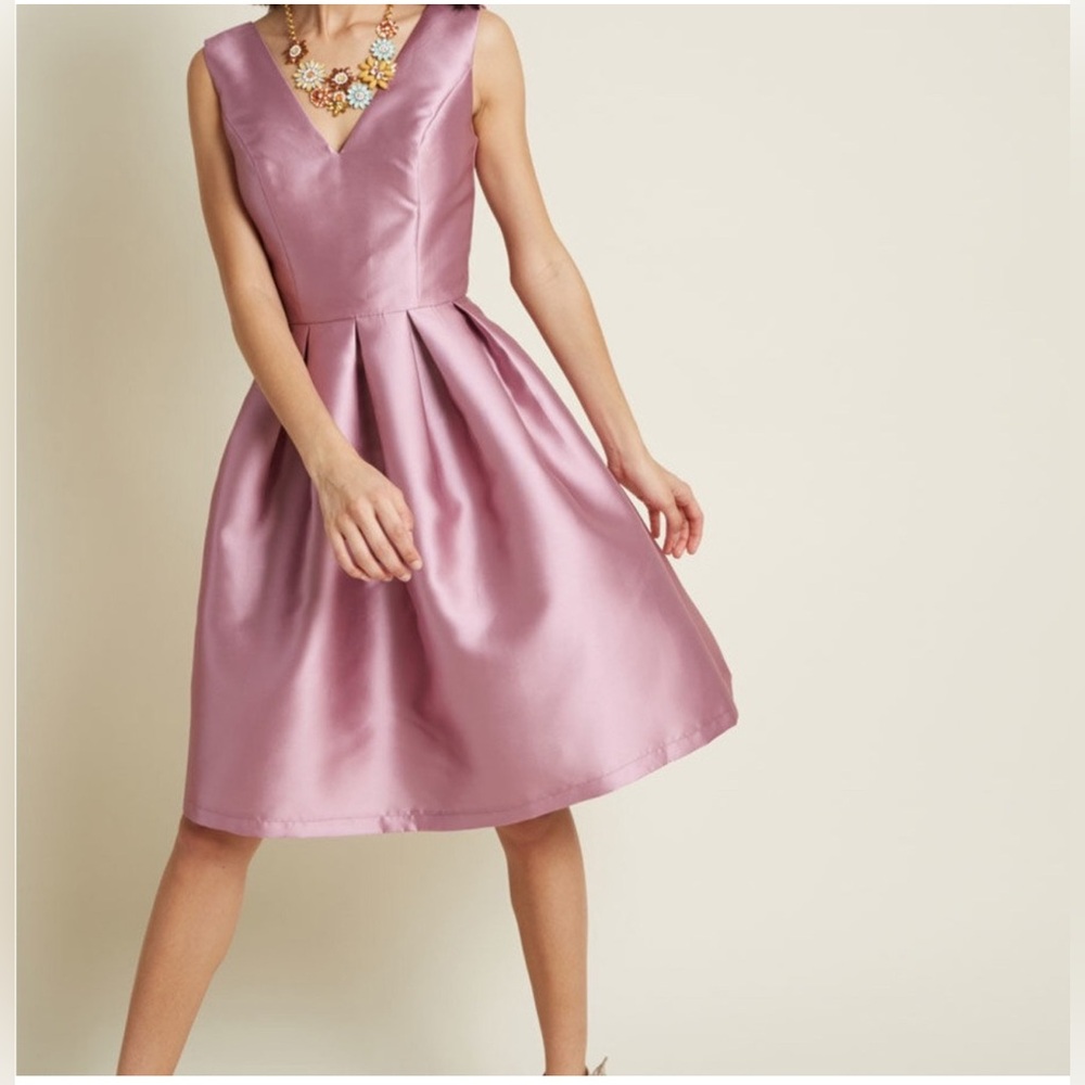 Chi Chi London Satin Mauve V-Neck Midi Dress
